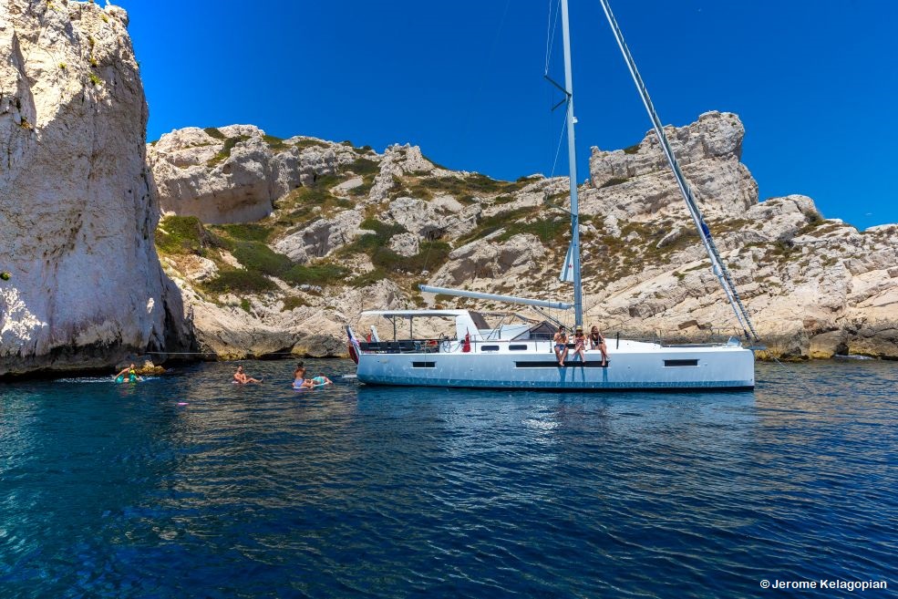 Luxury catamaran Charter
